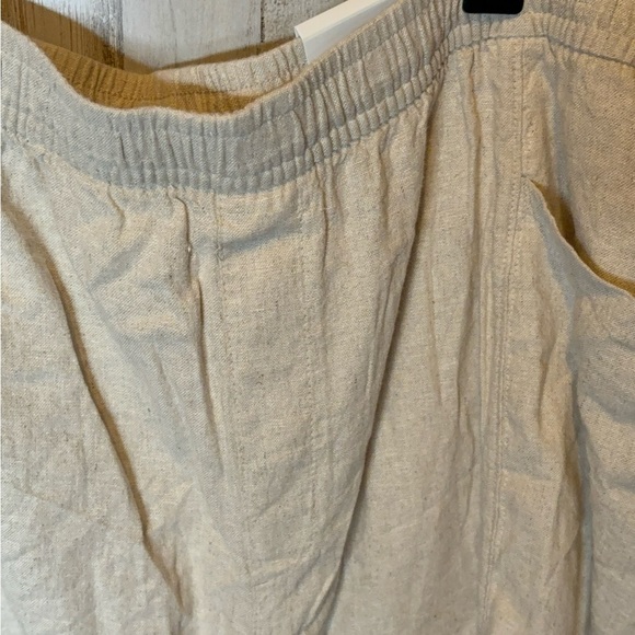 COPY - Old Navy Womens 4x Beige Linen High-Rise Pull-On Shorts NWT! - Picture 10 of 10
